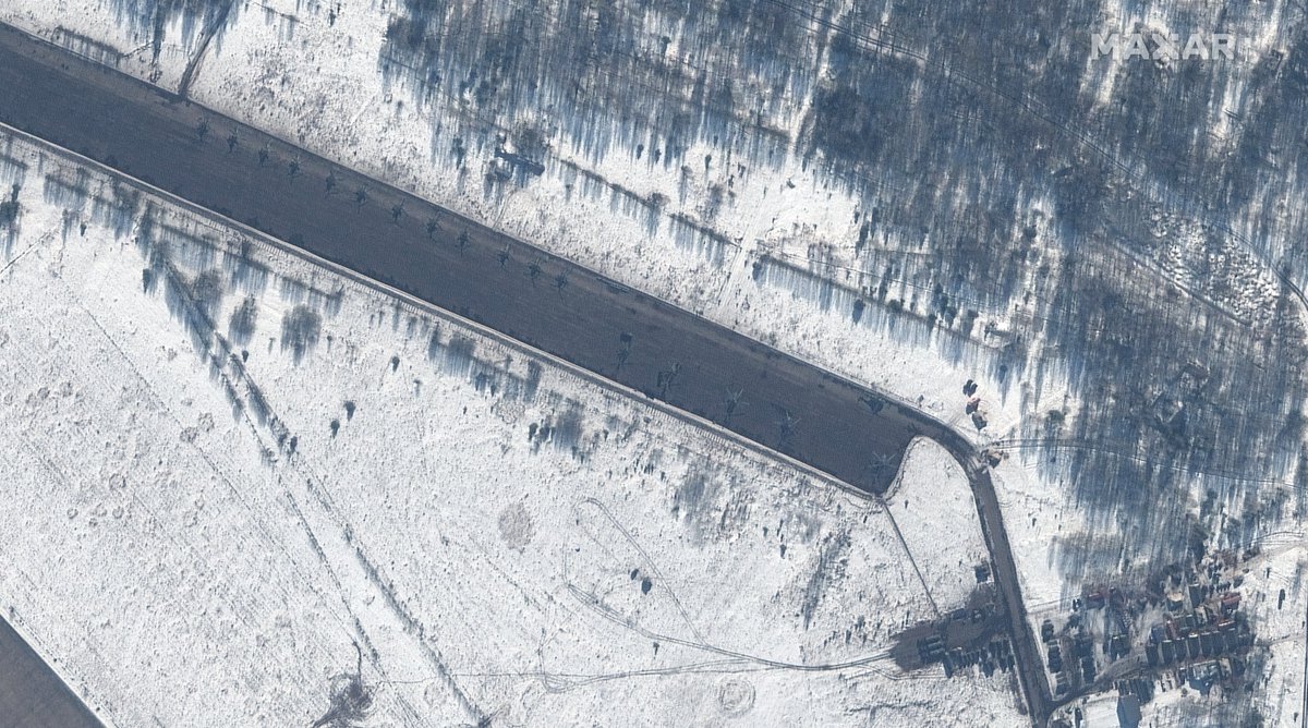 Russia has also put forward a large new helicopter deployment of at least 50 rotorcraft at Lida airfield, in northwestern Belarus, according to satellite images from Feb. 16.   camera: @Maxar