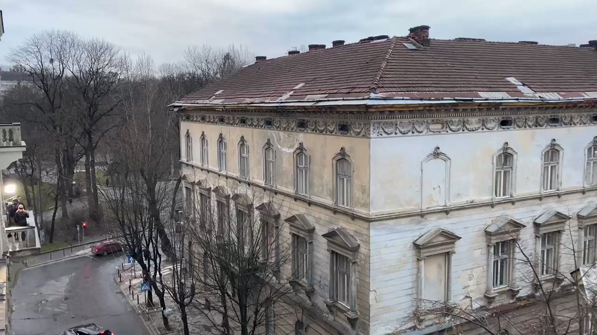 Air Raid sirens begin in Lviv, Ukraine