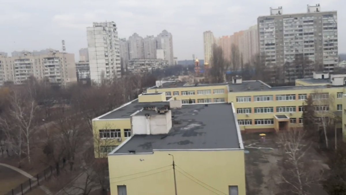 Gunfight heard in Kyiv city's outskirts Minsk Massif.   Ukrainian authorities today said they expected this