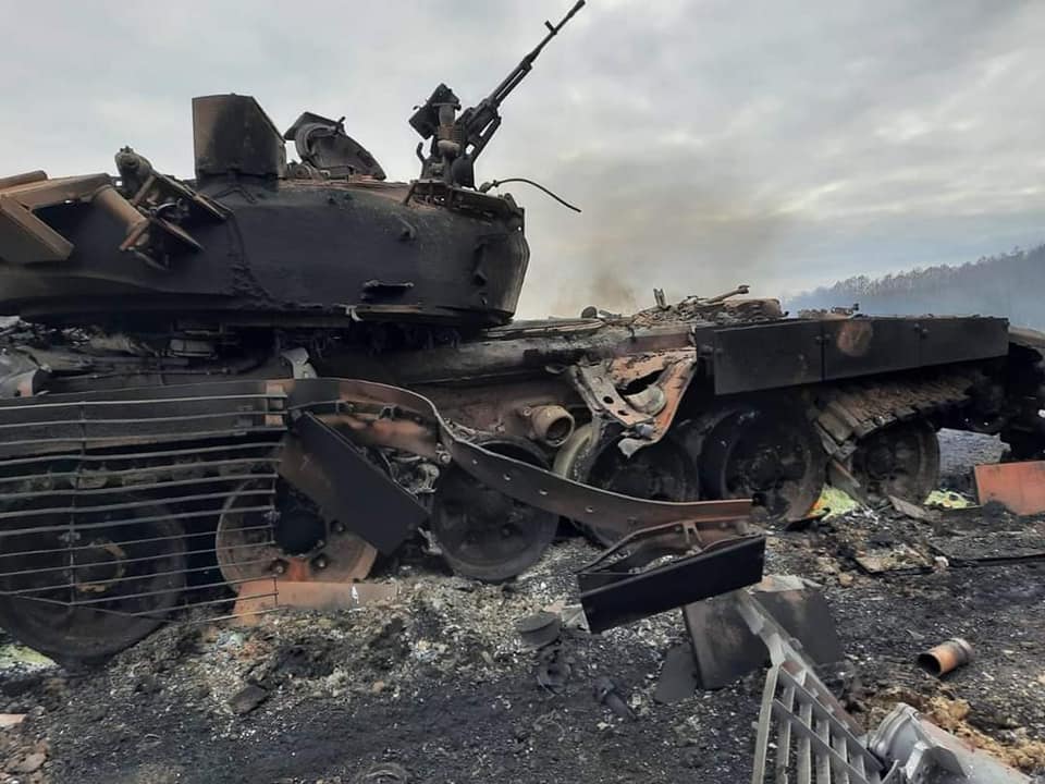 Під Прилуками знищені російські танки