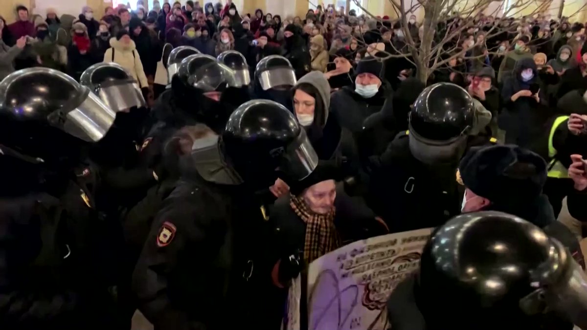 Protesters in Saint Petersburg were detained by police for attending a rally against Russia's invasion of Ukraine