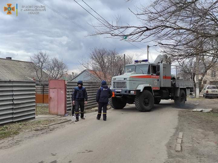 Цивільна оборона продовжує видалення небезпечних об'єктів після обстрілів у Миколаєві