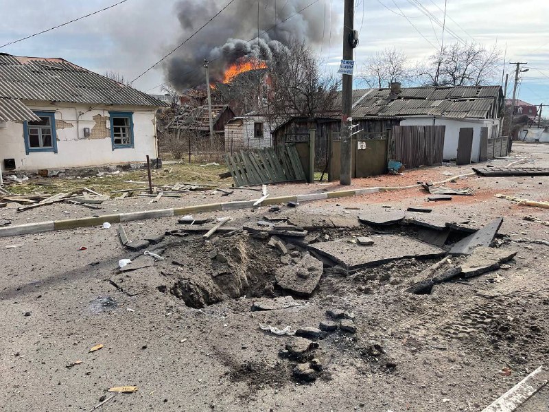 Photos of widespread damage in Makariv, Kyiv region