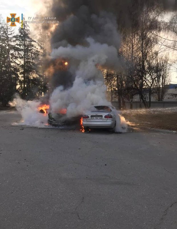 3 civilian vehicles caught fire as result of Russian shelling targeting Brovary