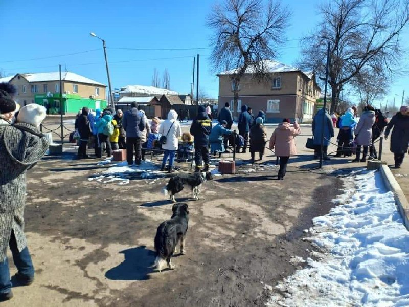 Сьогодні автобусами евакуювали близько 700 мирних жителів з Рубіжного, Сєвєродонецька, Попасної та Лисичанська.