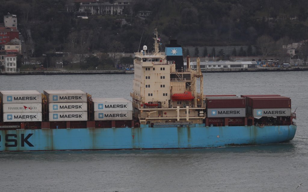 .@Maersk still has ships calling at Russian ports to deliver containers booked before the invasion of Ukraine & to pick up 50000 containers stranded in Russia: Hong Kong flag container ship Nele Mærsk transited Bosphorus toward Black Sea en route from Istanbul to Novorossiysk UL