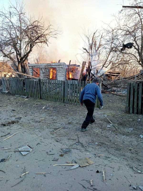 В результате обстрела российской армии населенных пунктов Коростенского района Житомирской области пострадали 3 человека.