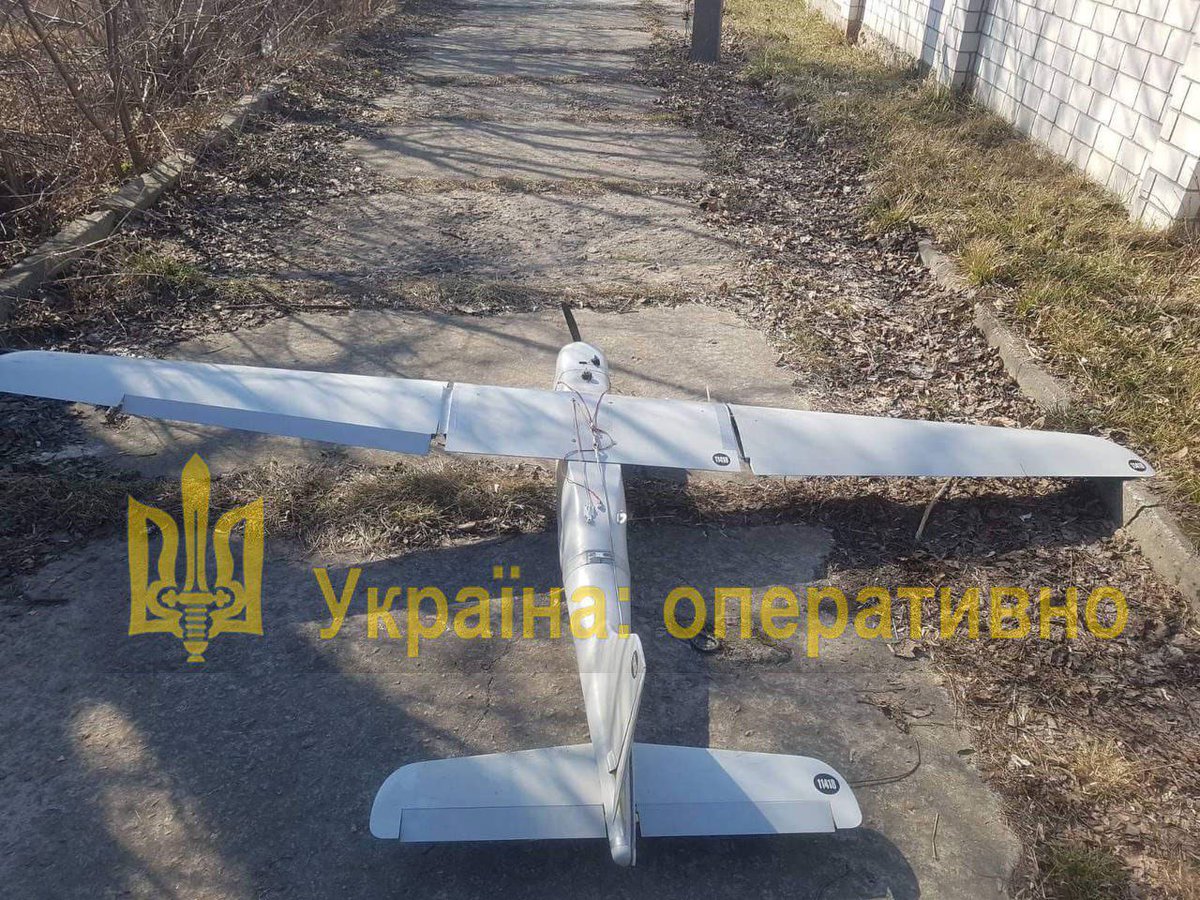 Yesterday, Russia lost 3 Orlan-10 drones (1st and 2nd ones gor destroyed, 3rd one was captured)