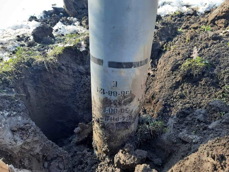 Civil defense working to remove explosive objects in Shyroka Balka district of Mykolaiv