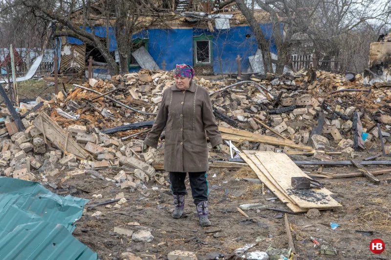 A photo report from Yasnohorodka, a village 40 km west of Kyiv, Ukraine, which was under Russian occupation for several weeks. It has now been liberated but the damage caused by the fighting is horrible