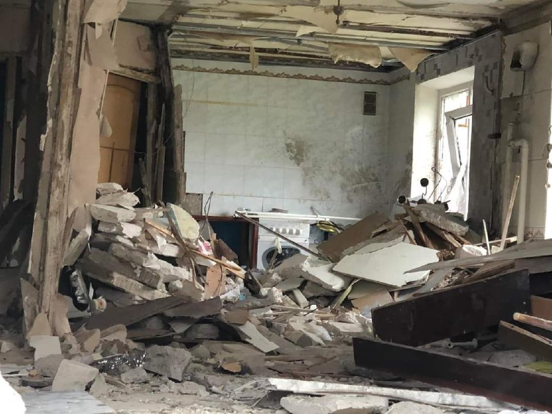 Damage in Huliaipole as result of Russian army shelling