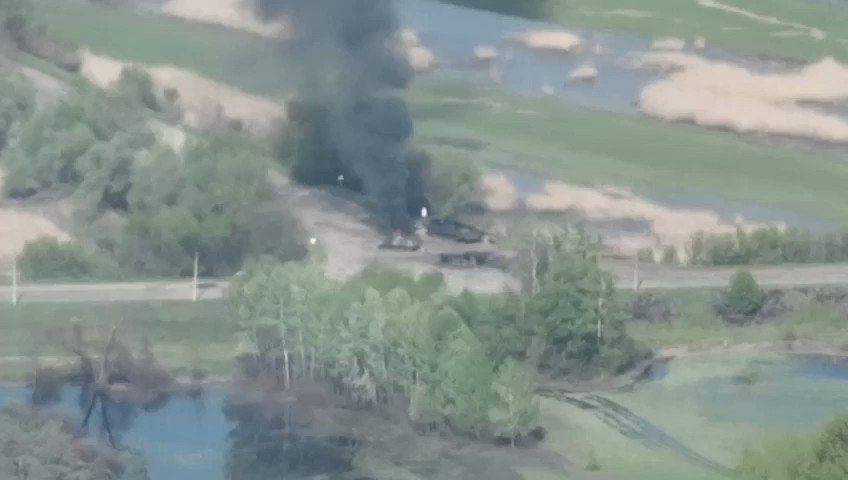 Ucrania: En las cercanías de Bayrak, Kharkiv Oblast, las fuerzas ucranianas afirmaron haber destruido 3x BMP IFV del ejército ruso