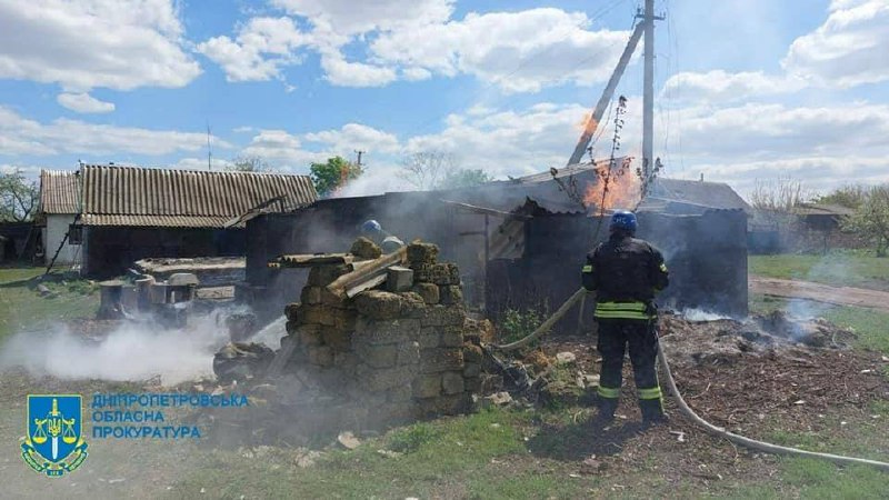 Російські війська обстріляли Новомиколаївку на Дніпропетровщині