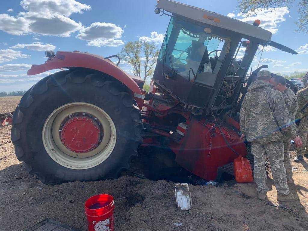 Landmines explosions in Kyiv region: tractor blown up near Hoholiv, and fire engine in Exclusion zone. 3 wounded