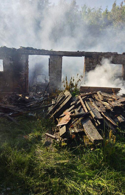 Damage at Tyotkino village in Kursk region after shelling