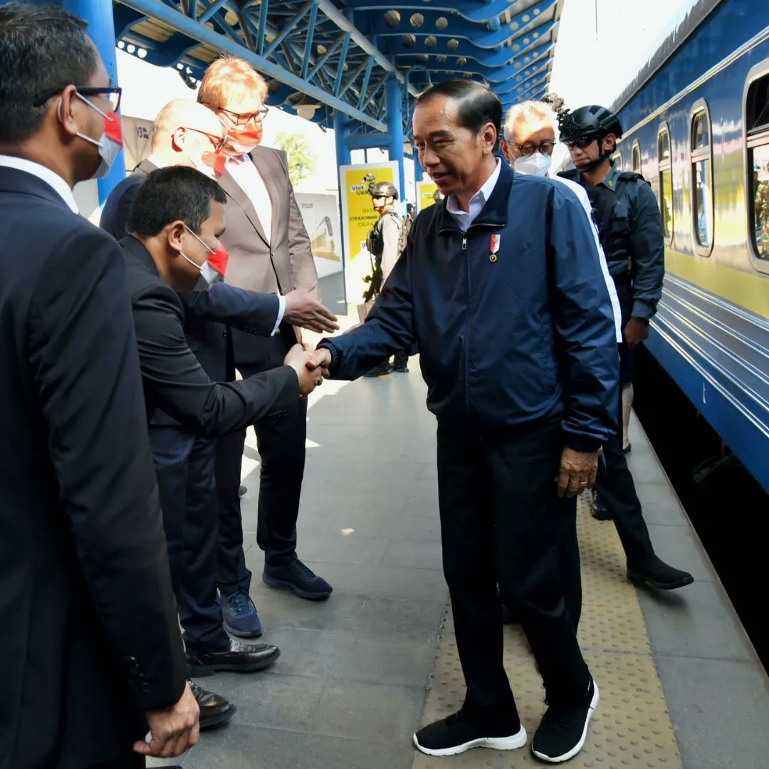 Indonezijos prezidentas @jokowi atvyko į Kijevą
