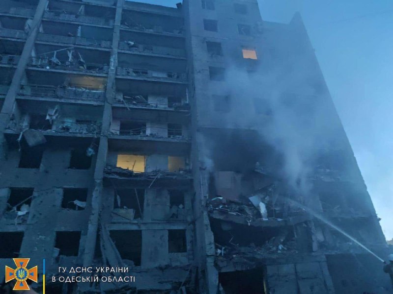 Russian Army launched 3 Kh-22 missiles at Bilhorod-Dnistrovsky of Odesa region, residential apartments block destroyed, 14 people killed, 30 wounded. Another missile destroyed resort: 3 killed, 1 wounded