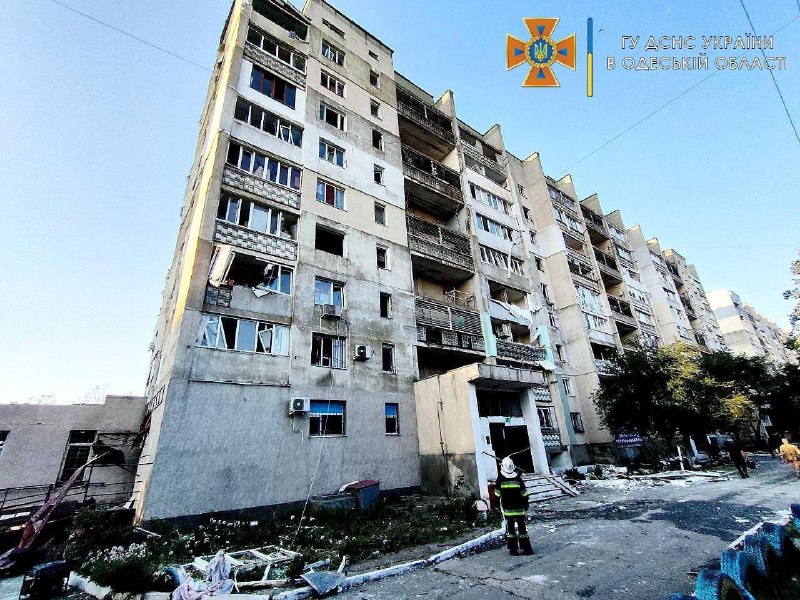 Search and rescue operation continues at the site of Russian missile strike at residential apartment block in Bilhorod Dnistrovsky district of Odesa region. 18 people confirmed dead