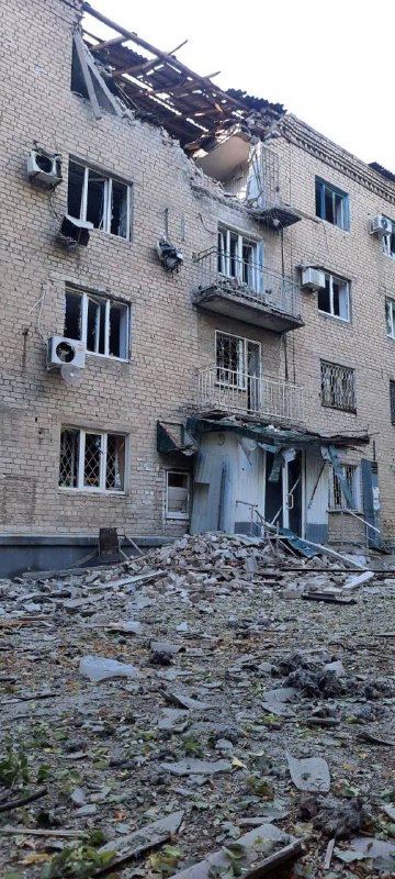 Edifícios residenciais destruídos em Avdiivka