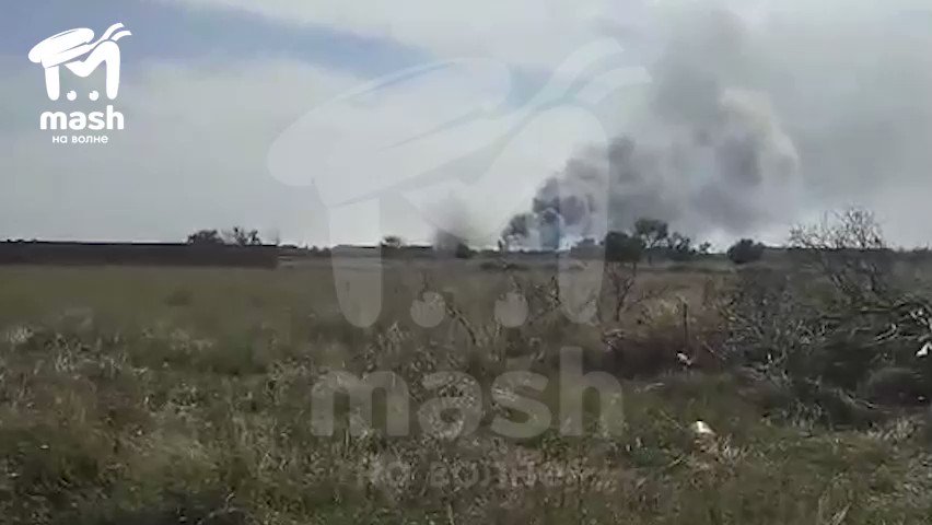 Відео вибуху на авіабазі Саки в підконтрольному Росії Криму, за 200 км від найближчих позицій лінії фронту