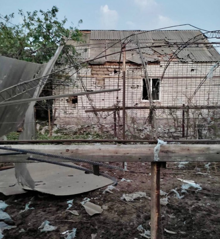 1 persona uccisa, 3 feriti a causa dei bombardamenti russi nella regione di Dnipropetrovsk durante la notte