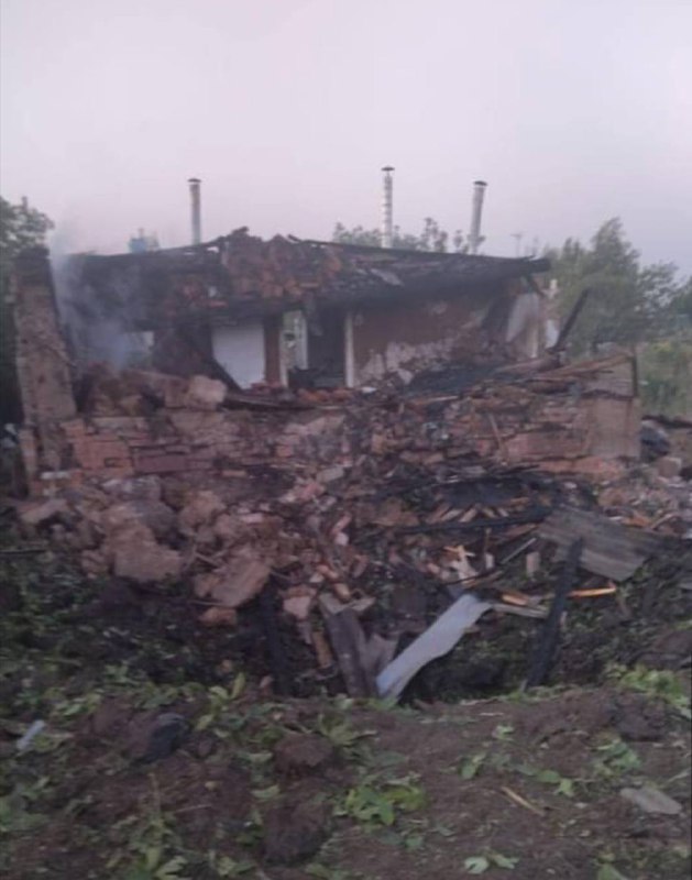 Residential house caught fire as result of overnight shelling in Sloviansk