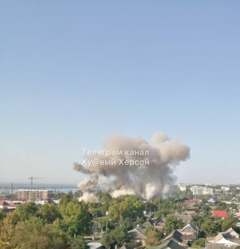 Explosions in Kherson 