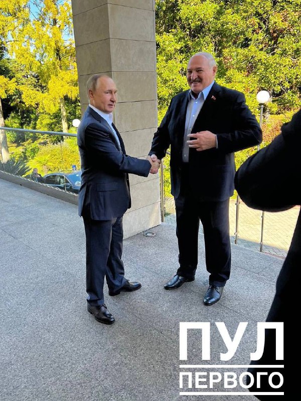 Lukašenko z Bieloruska sa stretol s Putinom v Soči