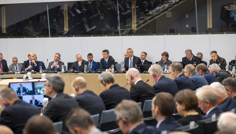 NATO SG @jensstoltenberg 召开了国家军备总监会议 (CNAD) 的特别会议，重点讨论了俄罗斯对乌克兰战争的影响，包括盟国的能力和弹药库存