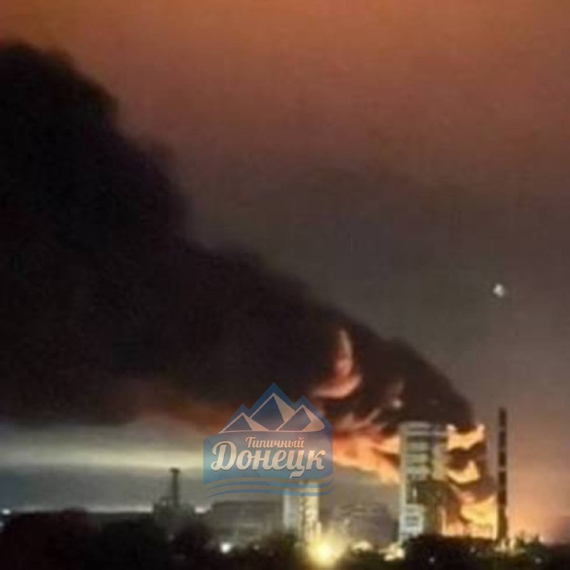 Veľký požiar v bani v Yubileyne pri Luhansku