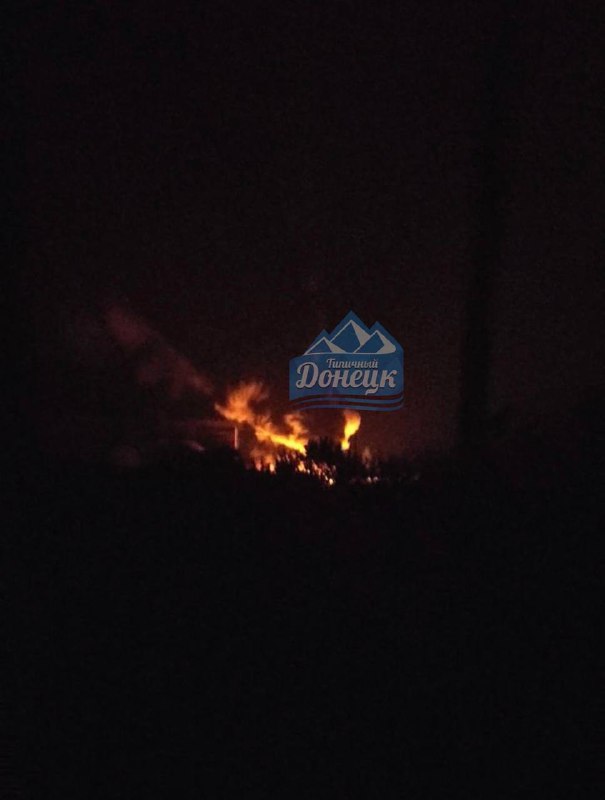 Big fire at mine in Yubileyne near Luhansk