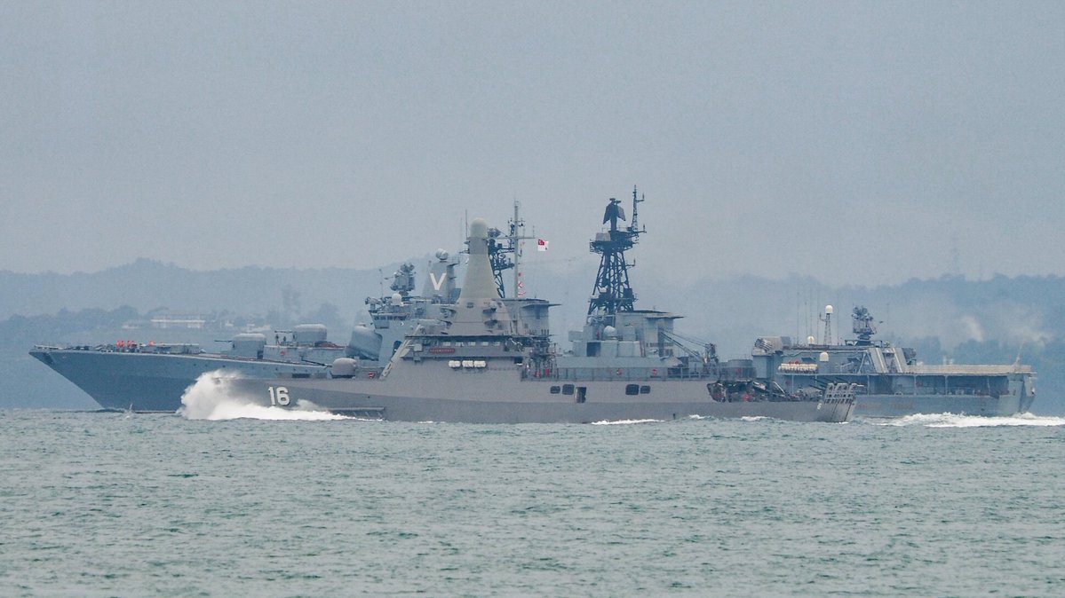 Russian Varyag (011), Admiral Tributs (564) and  Boris Butoma, Transits the Singapore Strait