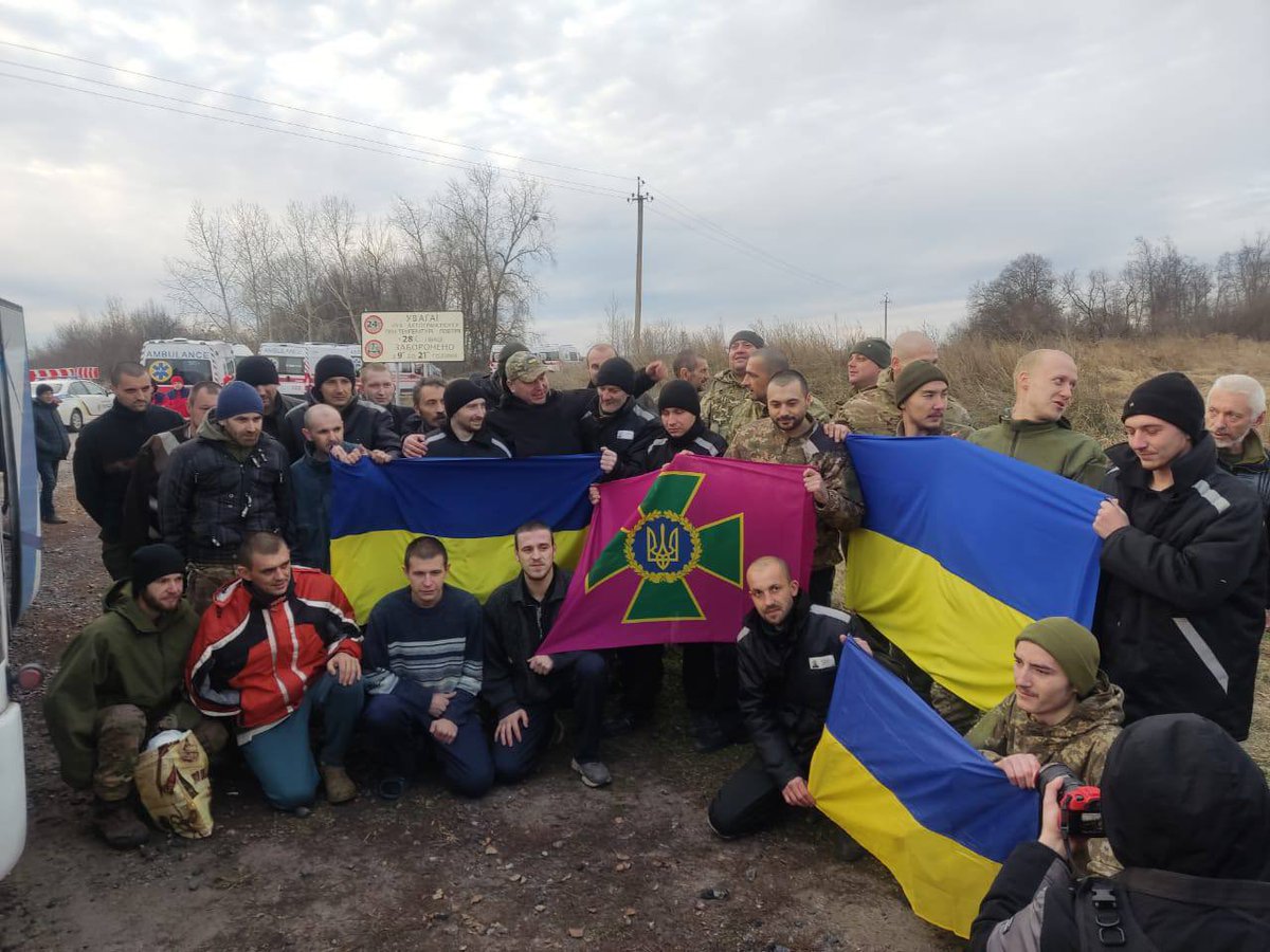 50 ukrainische Soldaten wurden bei einem Gefangenenaustausch aus russischer Gefangenschaft entlassen