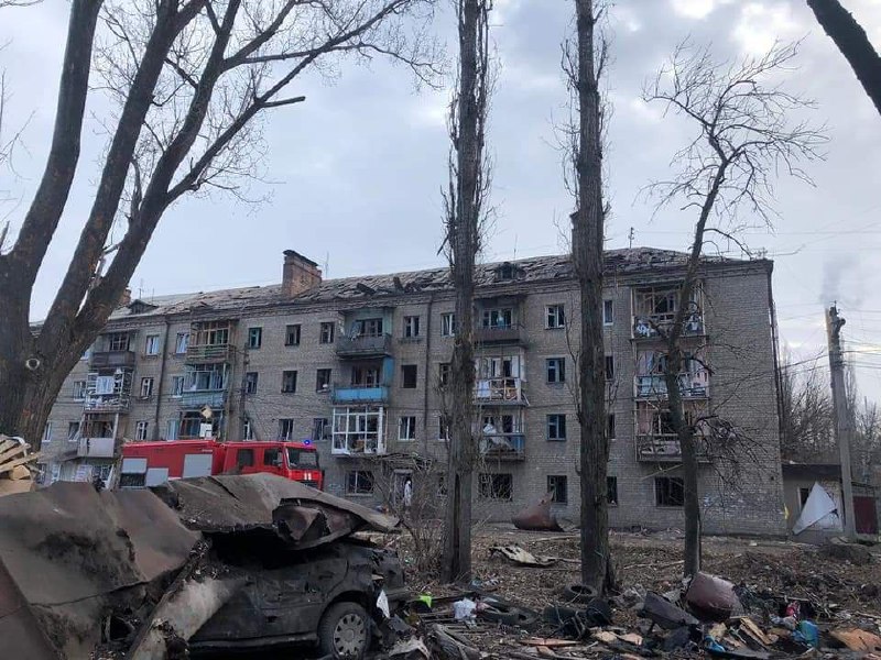 3 civila dödade, 2 skadade som ett resultat av ett ryskt missilangrepp i Kostiantynivka