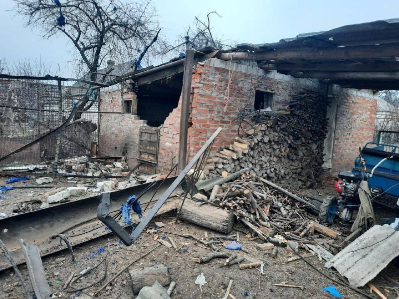 Die russische Armee hat über Nacht den Bezirk Nikopol beschossen