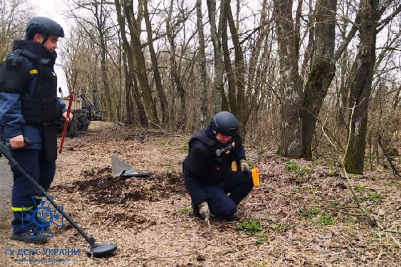 A person wounded as result of landmine explosion in Skorinets village of Chernihiv region