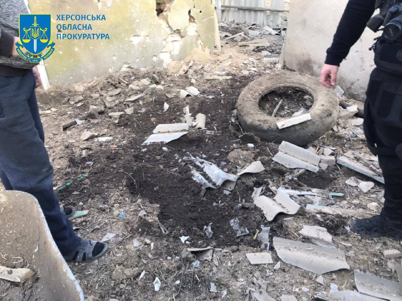 3 pessoas feridas, incluindo 2 crianças, como resultado de um bombardeio russo na vila de Stanislav, na região de Kherson
