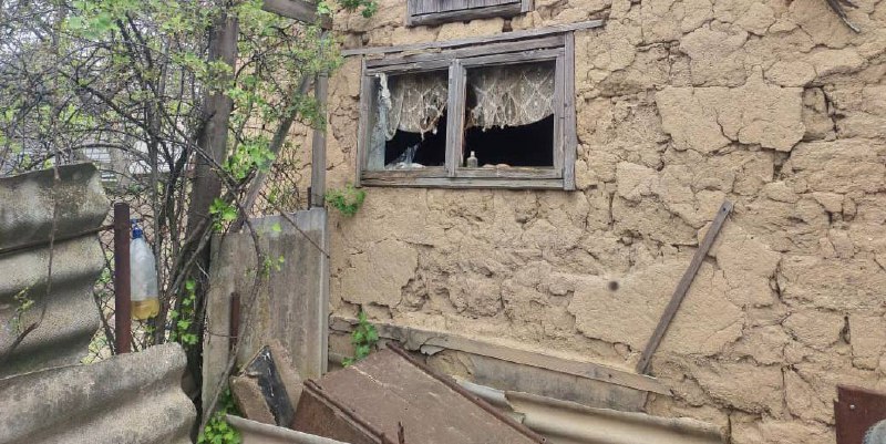 Ruská armáda dnes několikrát zaútočila na okres Nikopol. Obec Myrivske byla ostřelována dělostřeleckou palbou. Marhanets byl napaden drony