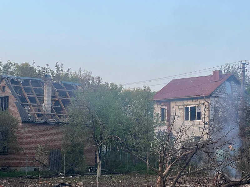 Skador på privata bostäder till följd av missilangrepp i Ternopil i morse