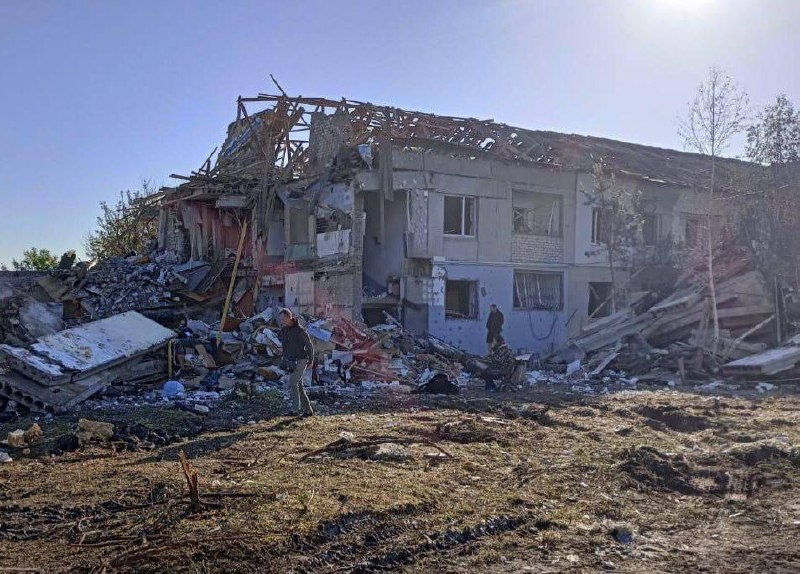 В результате ракетного удара РФ по Подгородному Днепропетровской области погиб 2-летний ребенок, 22 человека ранены