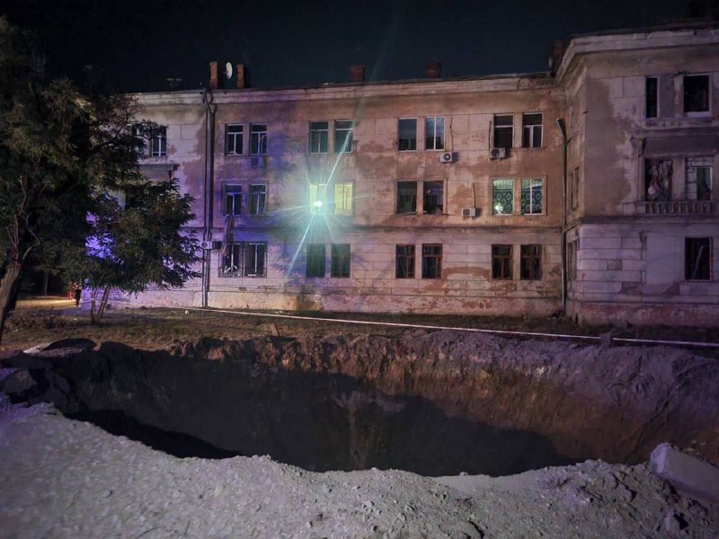 Utbredda skador på civil infrastruktur i Odesa till följd av rysk attack