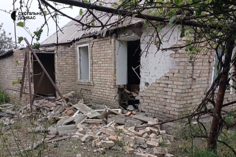 Ieri l'esercito russo ha bombardato Avdiyivka con munizioni a grappolo