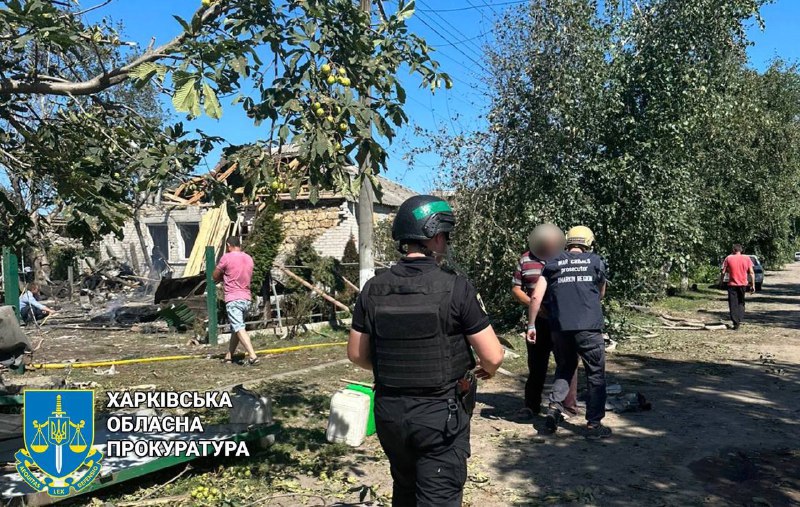 2 person killed, 8 wounded as result of Russian aerial bombardment with guided bombs at Kruhliakivka village of Kharkiv region
