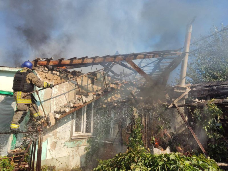 La artillería rusa bombardeó el distrito de Nikopol 3 veces hoy