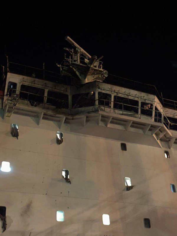 Rosyjski pocisk Kh-31P uderzył w cywilny statek pływający pod banderą Liberii w pobliżu Odessy, 3 członków załogi, obywatele Filipin, zostało rannych