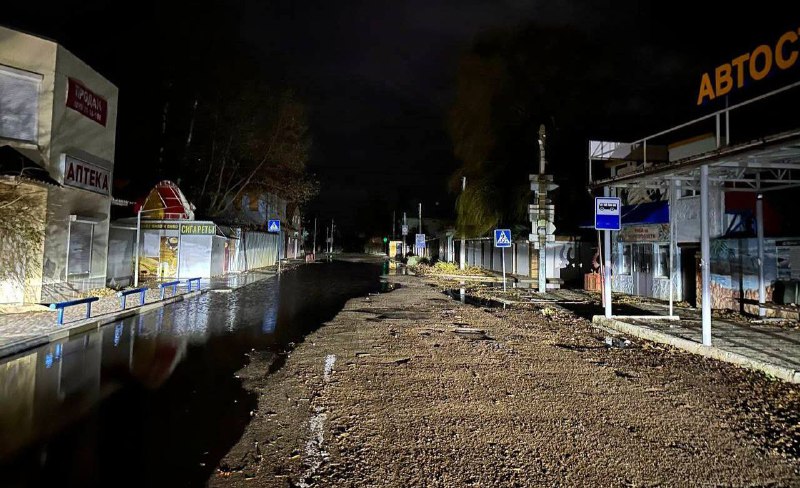 Awaria prądu w porcie Zalizny w okupowanej części obwodu chersońskiego od burzy 26 listopada