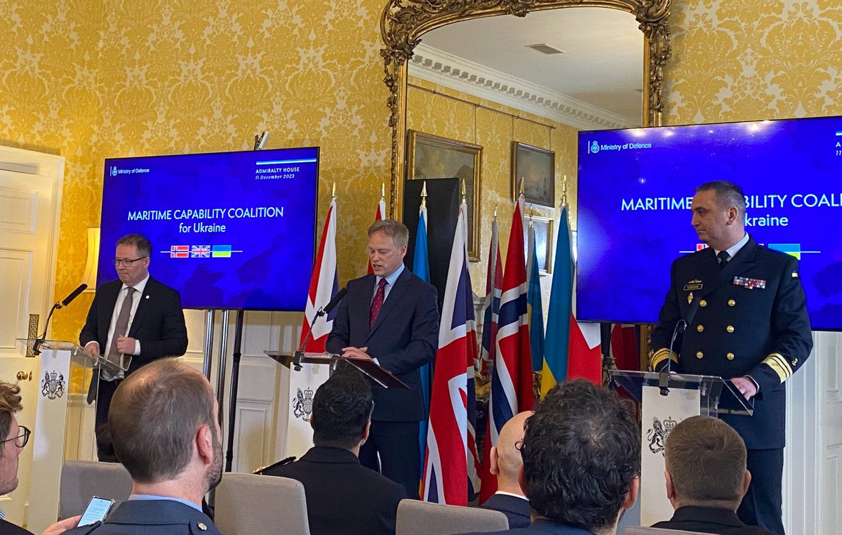 Hoje, os ministros da defesa do Reino Unido e da Noruega lançaram uma nova Coligação de Capacidade Marítima, para ajudar a Ucrânia a transformar a sua marinha, tornando-a mais compatível com os aliados ocidentais, mais interoperável com a @NATO e reforçando a segurança no Mar Negro: