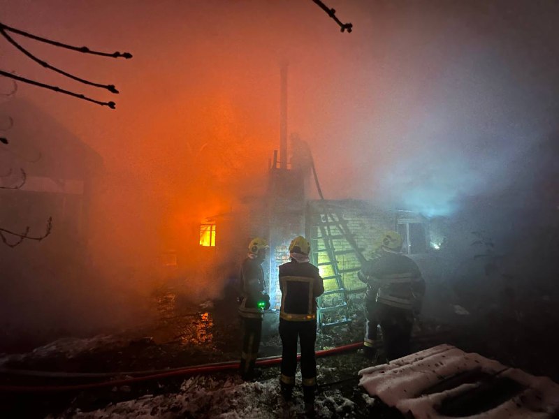 25 osób zostało rannych w Kijowie po tym, jak w kilku obwodach spadły odłamki rakiet