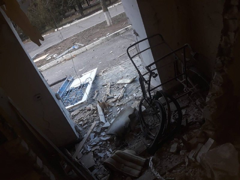 रूसी ड्रोन ने खेरसॉन क्षेत्र के बेरीस्लाव में चिकित्सा सुविधा पर हमला किया