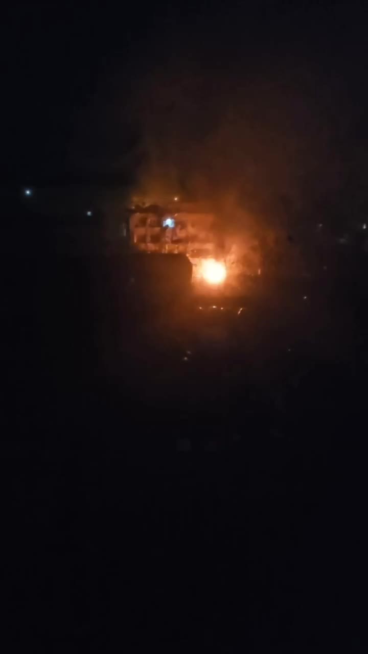 Forte bombardeio relatado em Kherson